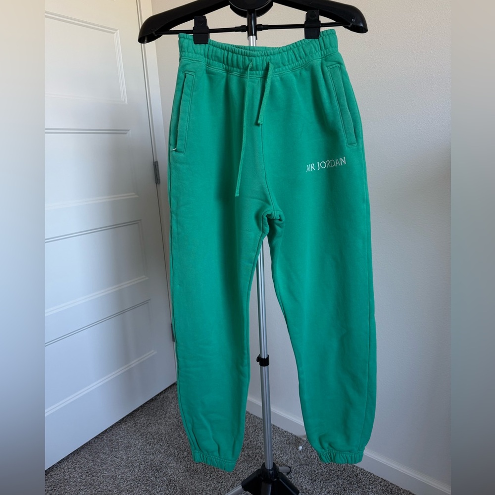 Jordan Women’s Jogger Pants